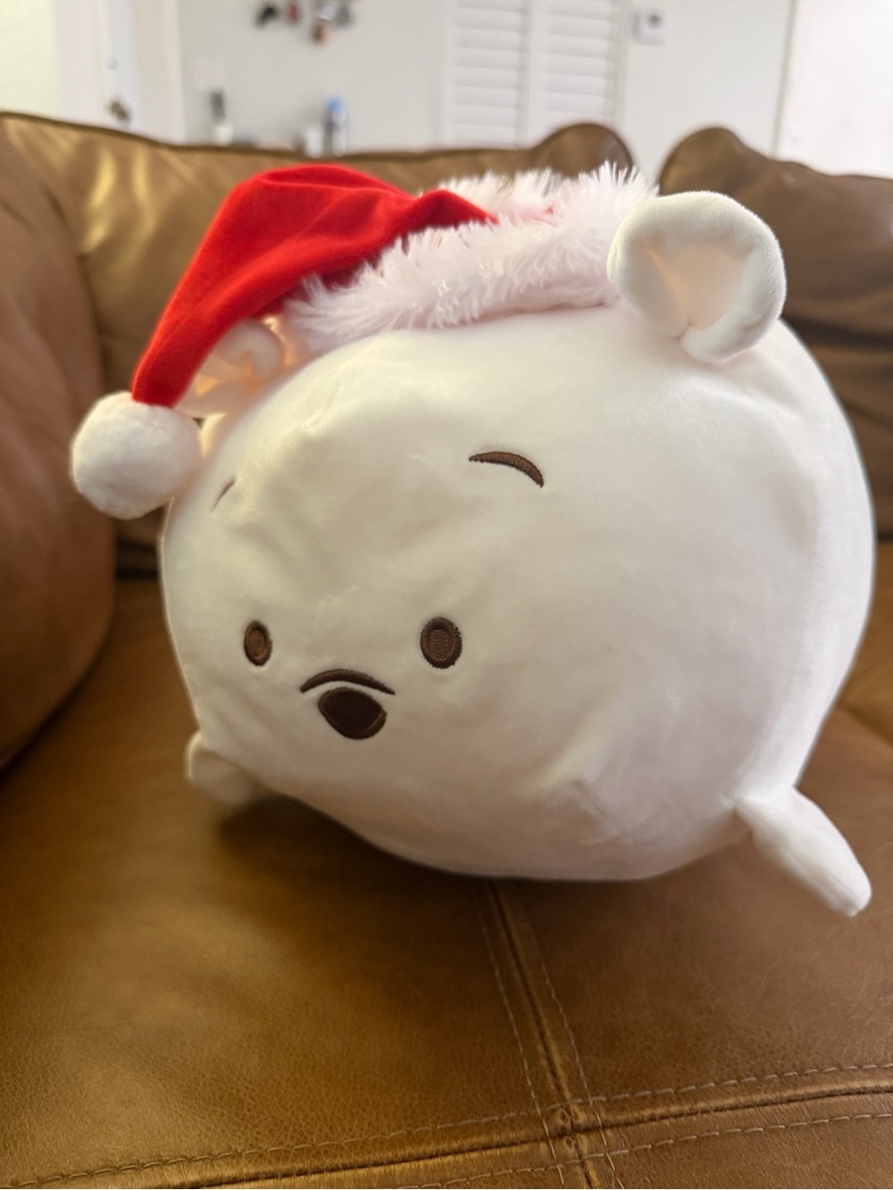 Bun Bun Stackable White Polar Bear with Santa Hat Red